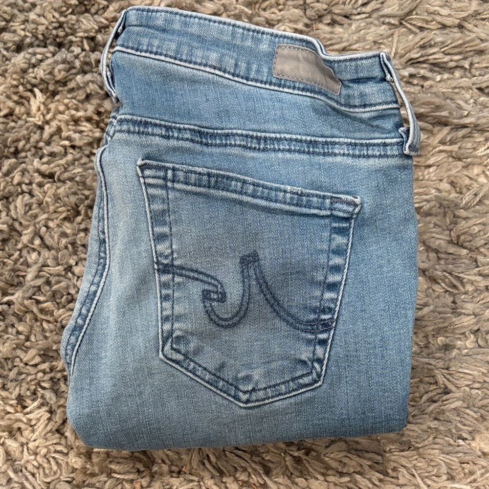 AG Jean Capris size 26